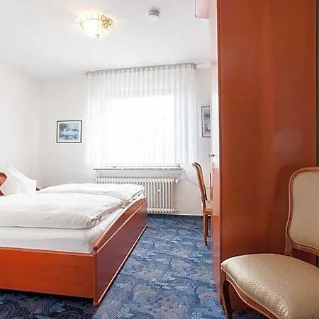 Отель Tm Dortmund Airport 3*
